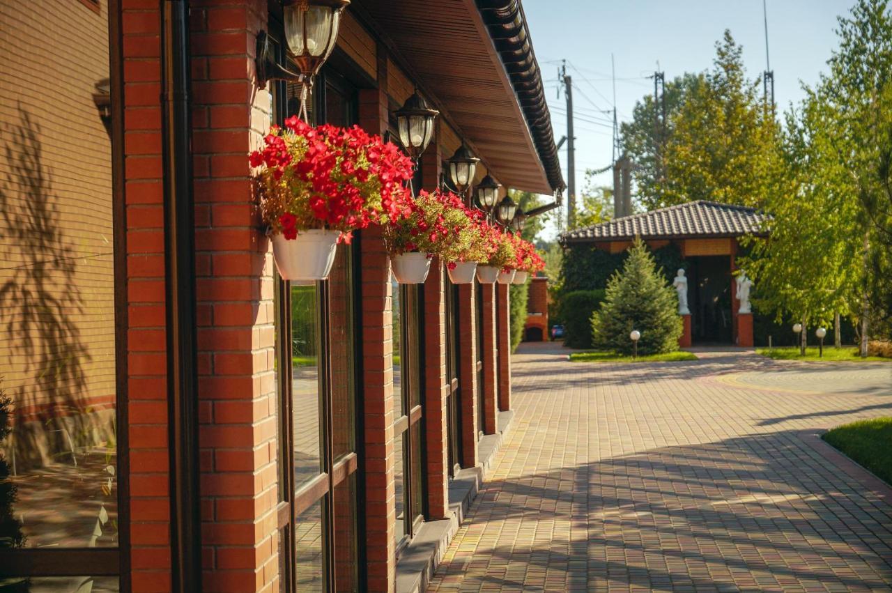 Delta Hotel Vylkove Exterior photo